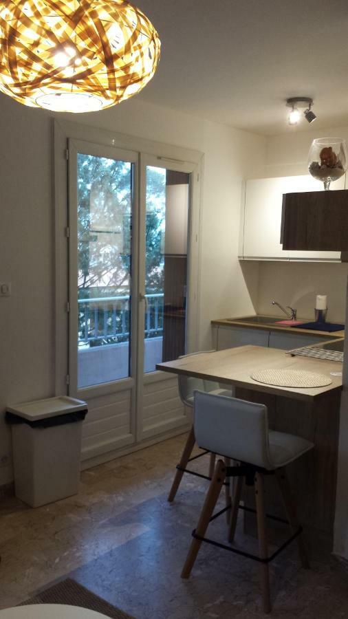 Studio Portissol Apartment ซานารี-ซูร์-แมร์ ภายนอก รูปภาพ
